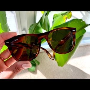 Rayban Wayfarer sunglasses